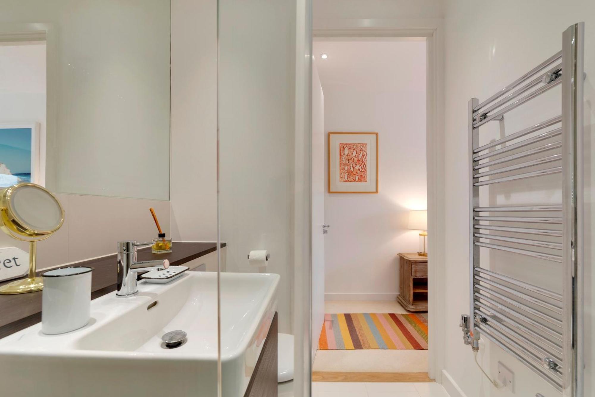 Pass The Keys Stunning And Spacious Modern Flat - Own Car Park เคมบริดจ์ ภายนอก รูปภาพ